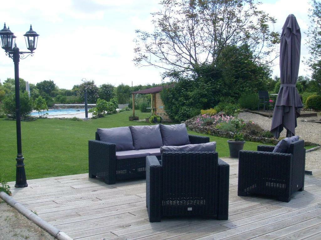 Bed and Breakfast La Grange De Gournay Esterno foto